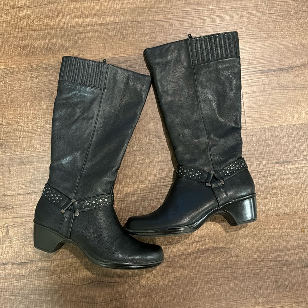 Black tall boots size 8.5